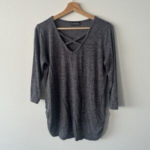 Duetime Maternity Three Quarter Sleeve Grey Shirt No Size Tag Stretchy Ruching